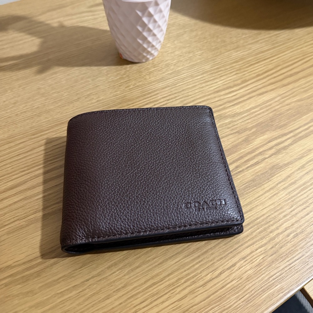 Men’s coach wallet